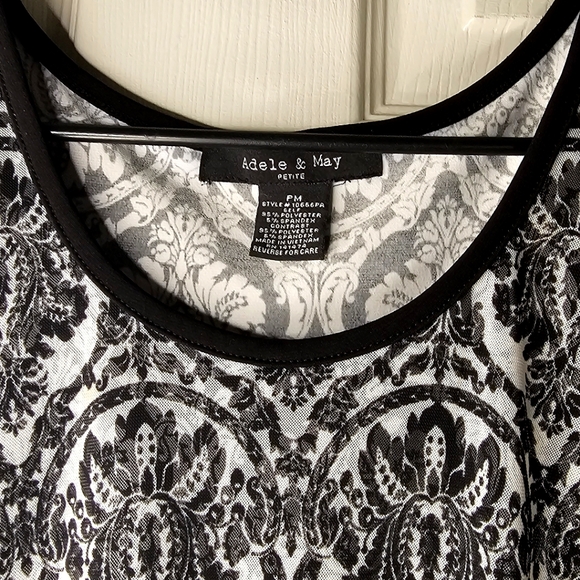 Women's Petits Adele & May Black Pattern Cropped Blouse PM - Picture 2 of 7